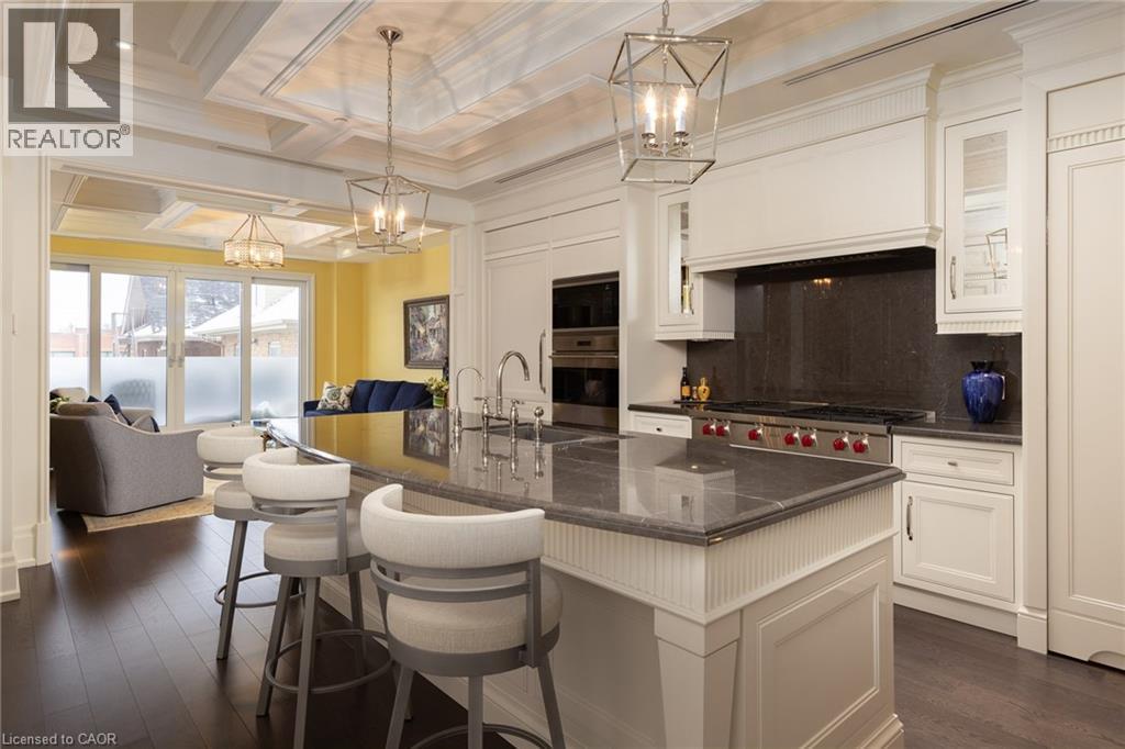 300 RANDALL Street Unit# 209