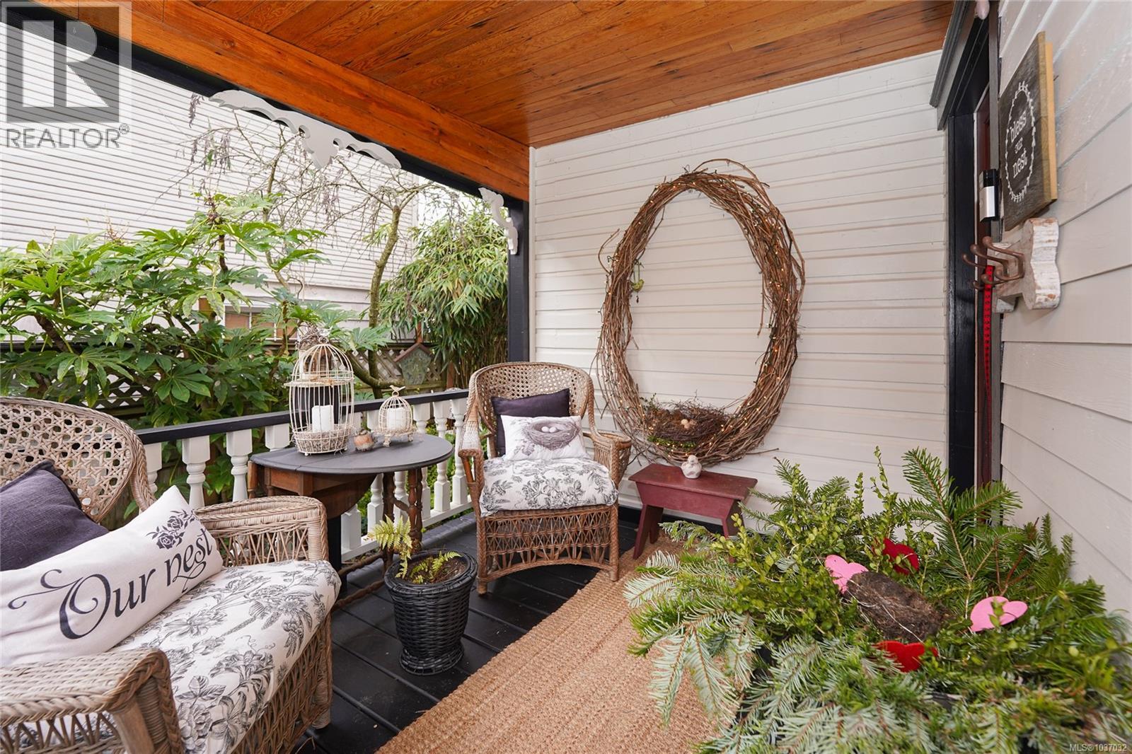 814 Hereward Rd