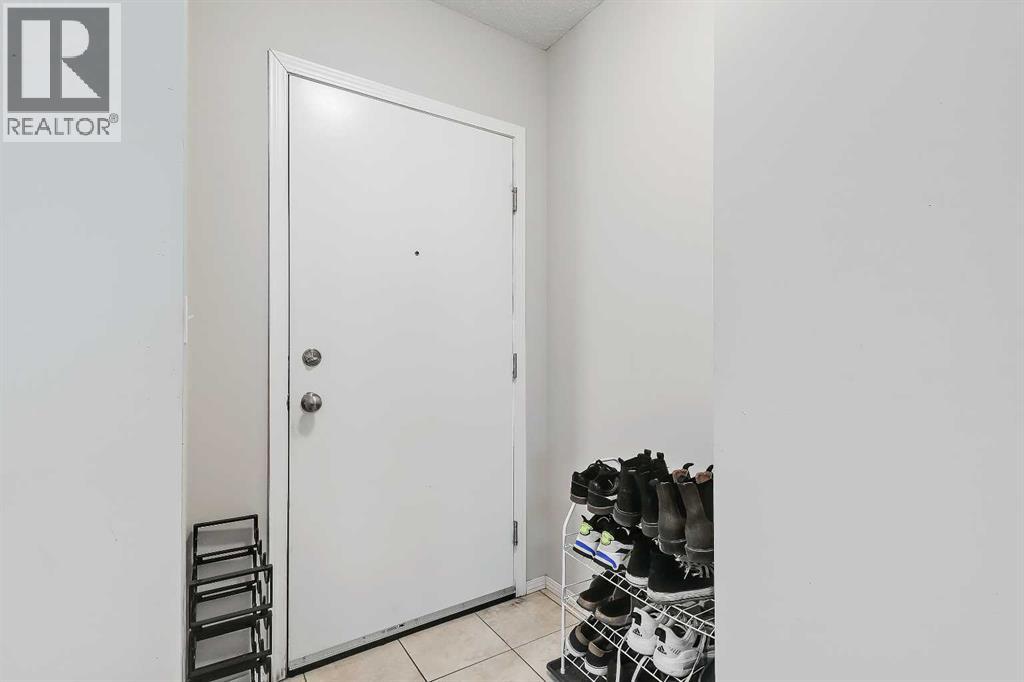 1807, 1053 10 Street SW