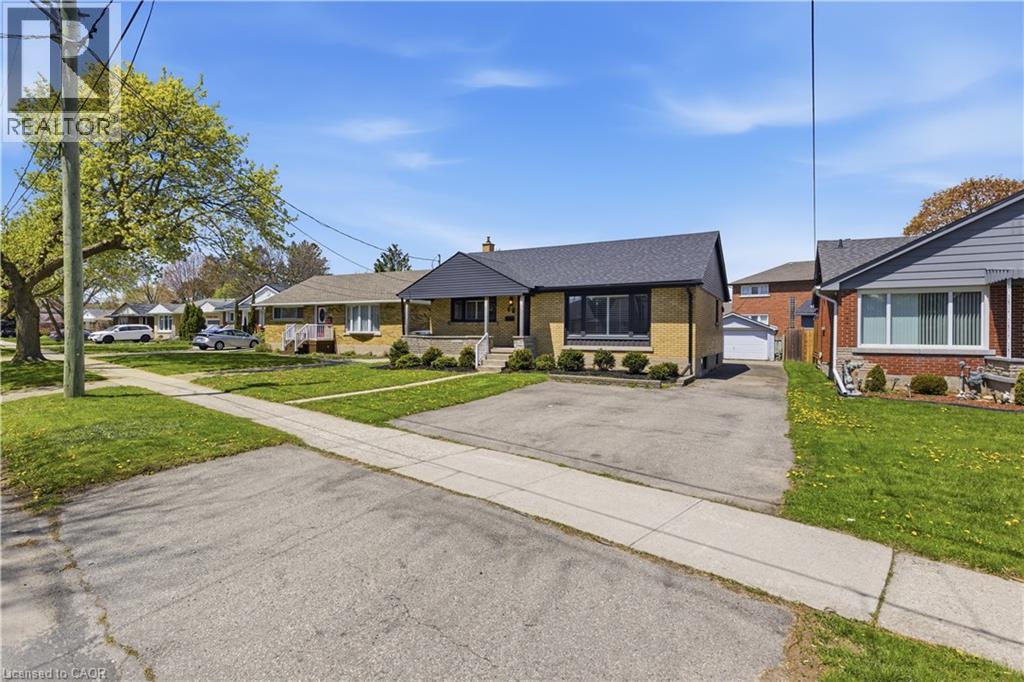 66 HEATHER Avenue