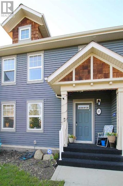 37 Rafferty Court Sylvan Lake AB T4S0K3