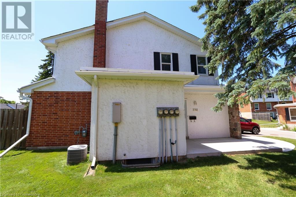 423 KEATS Way Unit# 1