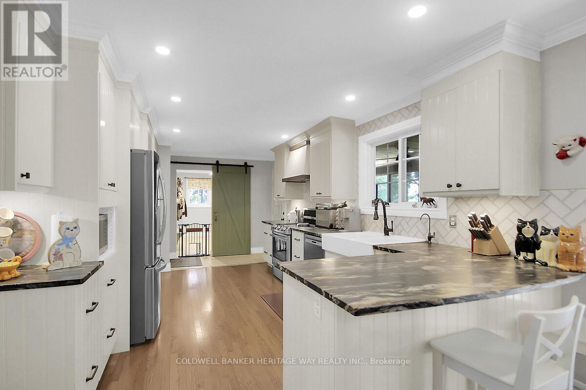 4620 APPLETON SIDE ROAD