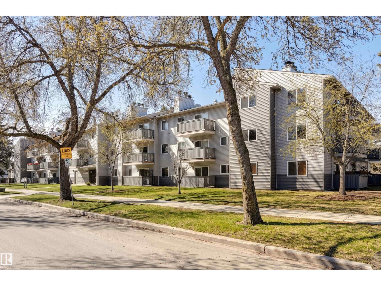 #113 10838 108 ST NW