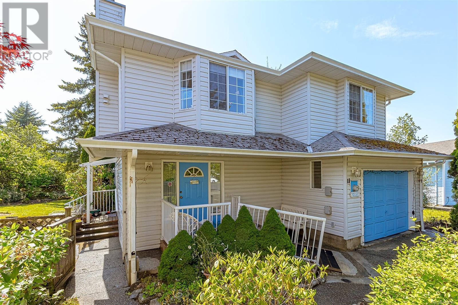 11 6766 Central Saanich Rd
