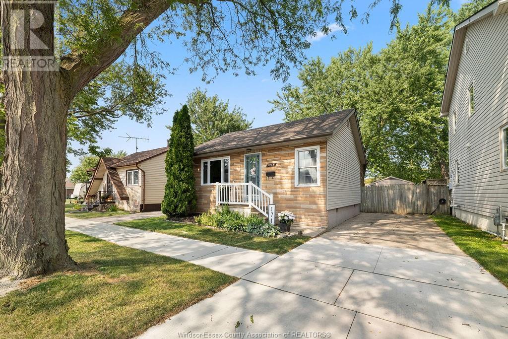 1714 Aubin