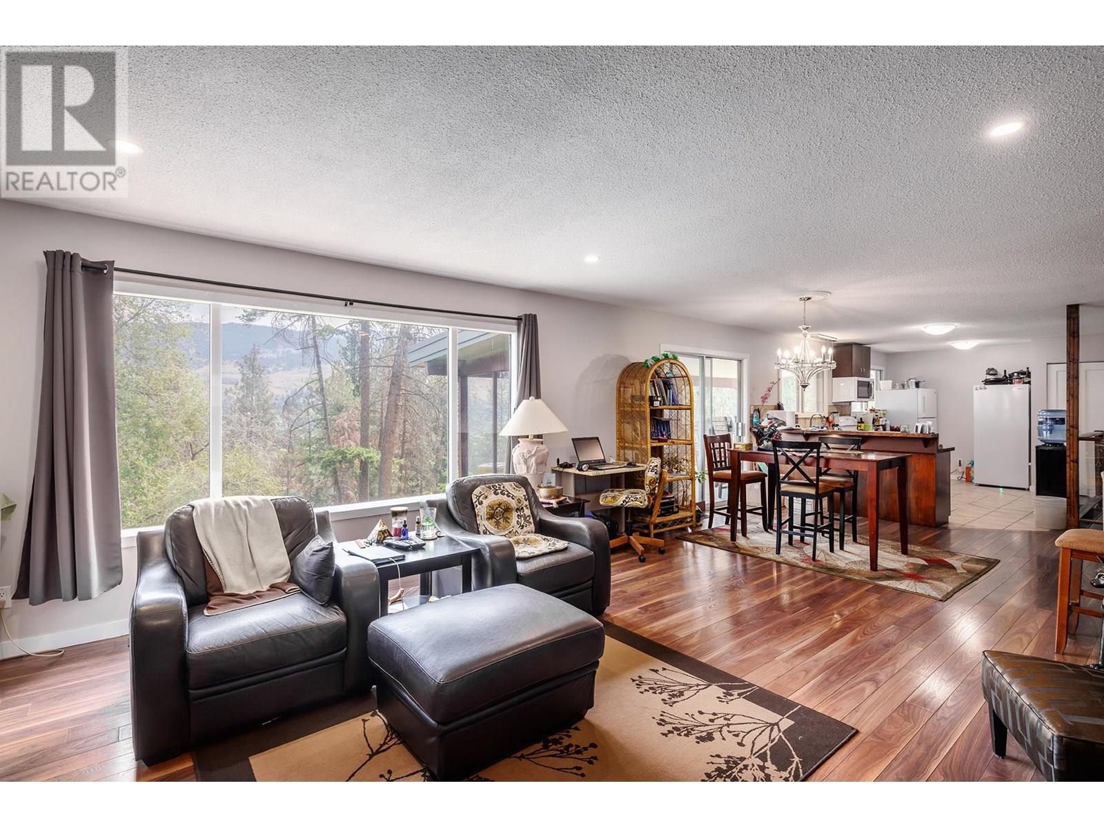 11175 Pretty Road