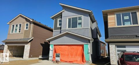 19 ROSA CR St. Albert AB T8N7Y4