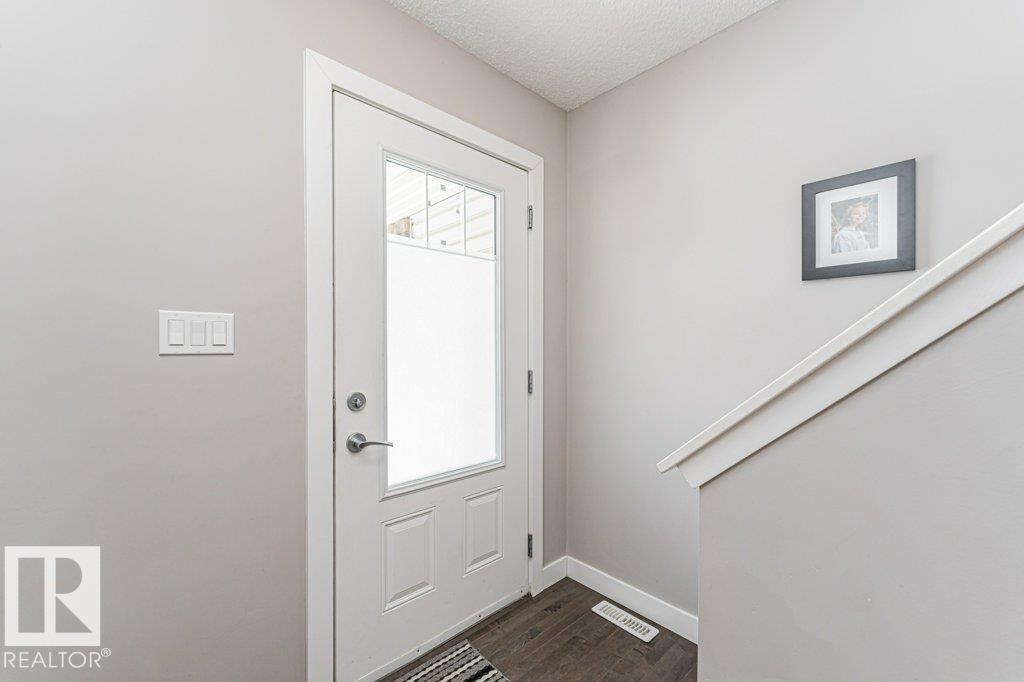 #20 2004 TRUMPETER WY NW