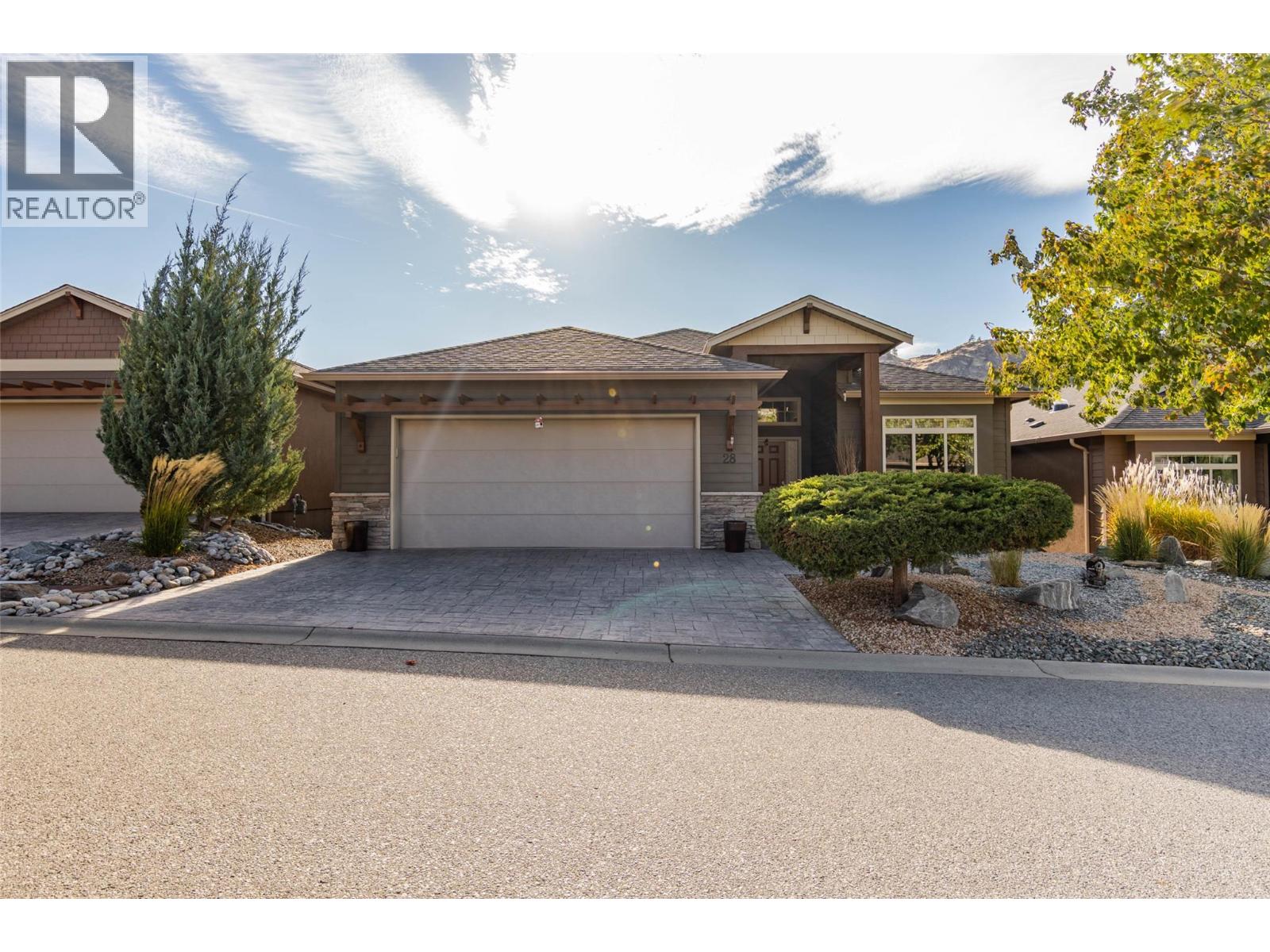 6833 MEADOWS Drive Unit# 28