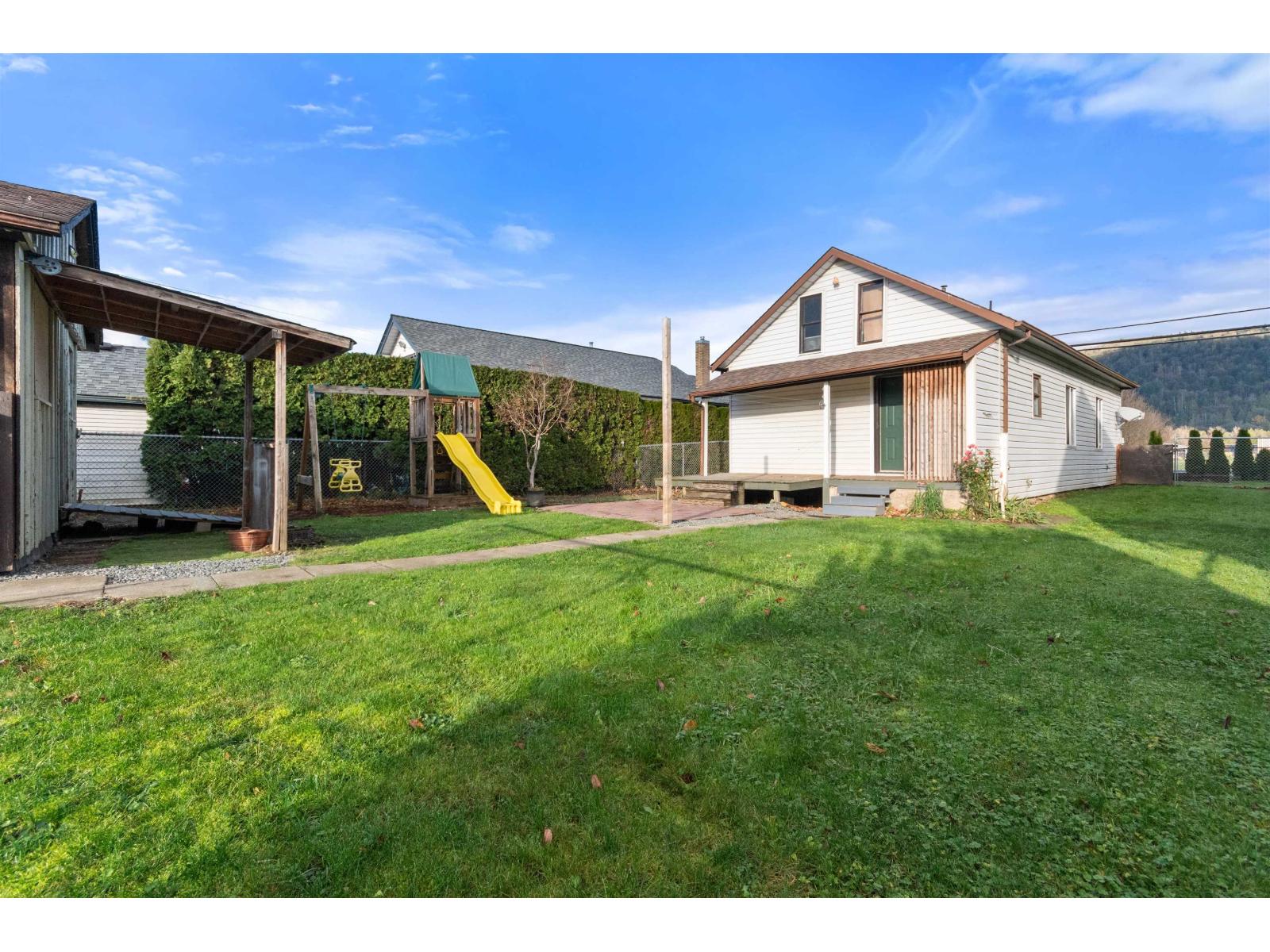 6882 LOUGHEED HIGHWAY|Agassiz