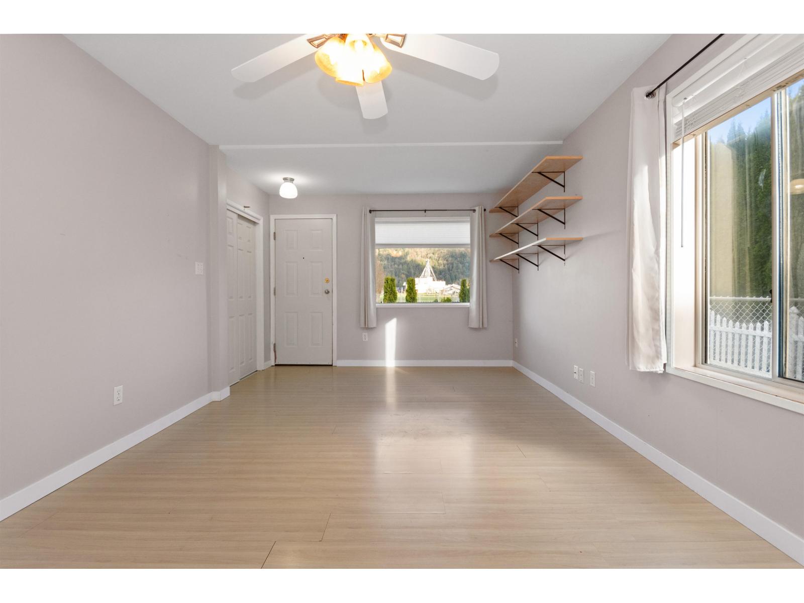 6882 LOUGHEED HIGHWAY|Agassiz