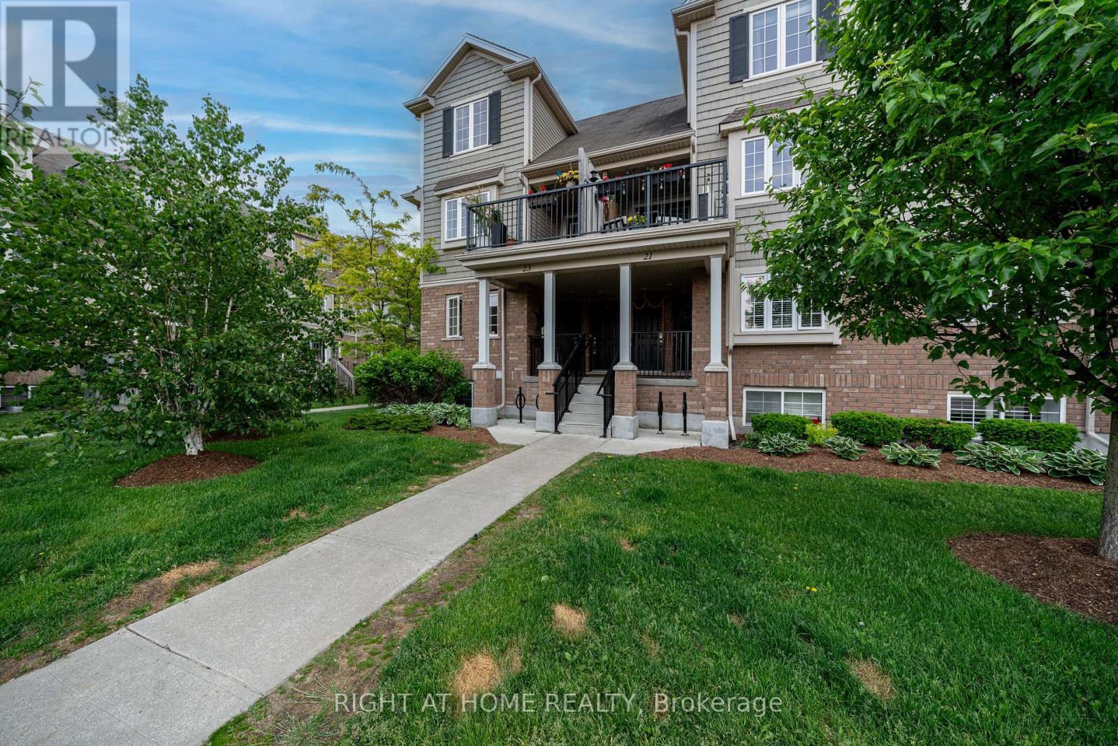 23B - 15 CARERE CRESCENT