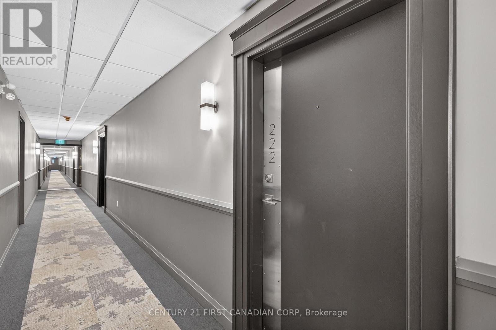 222 - 15 JACKSWAY CRESCENT