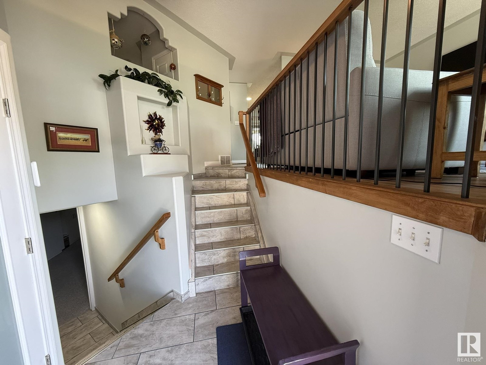 16103 67 ST NW