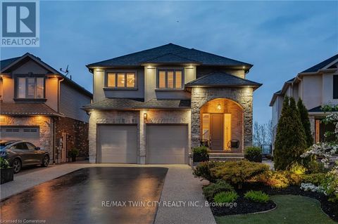27 MCWILLIAMS COURT Cambridge ON N1P0A9