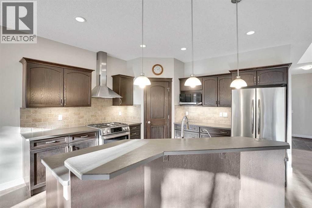 27, 925 Imperial Drive