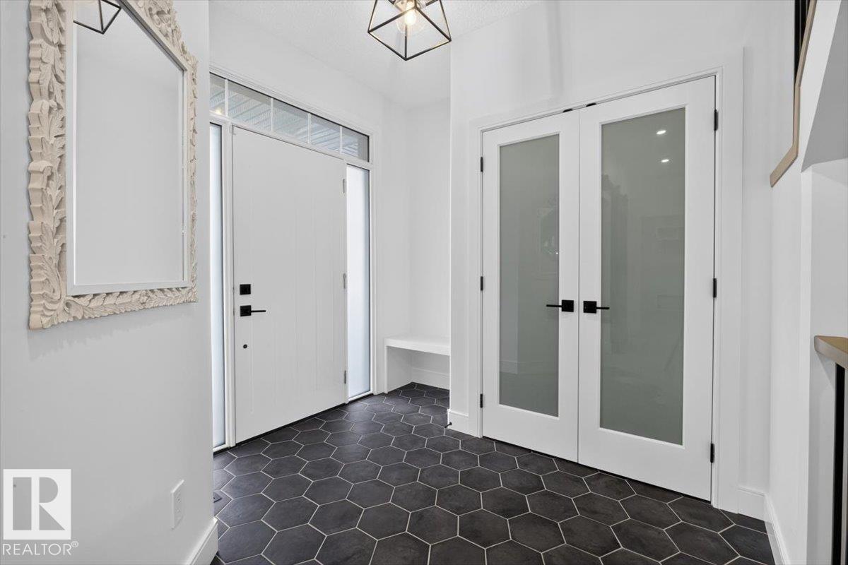 4470 SUZANNA CR SW