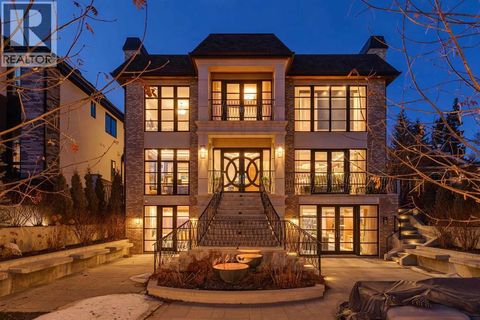 1118 Premier Way SW Calgary AB T2R1L6