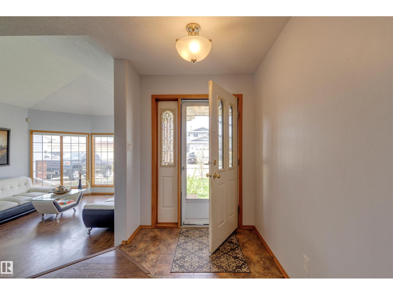 15411 67A ST NW