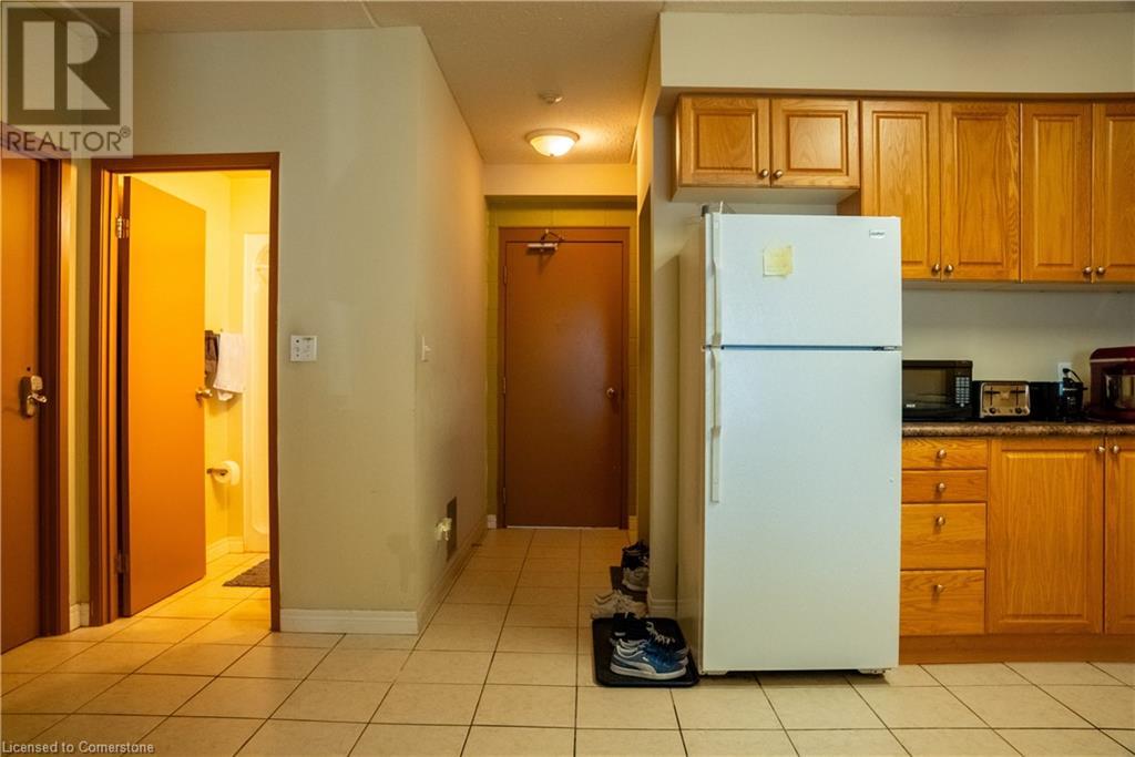 253 LESTER Street Unit# 8