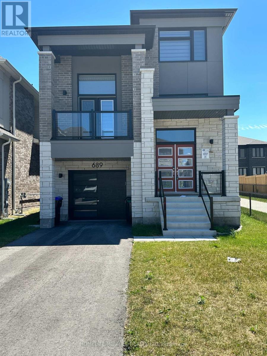Photo 1 of 50 — 689 MIKA STREET, Innisfil, ON L9S0R7