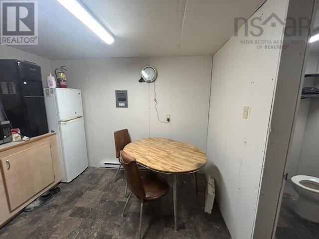 2498 Main Street Road