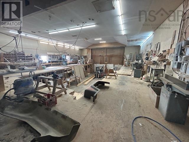 2498 Main Street Road