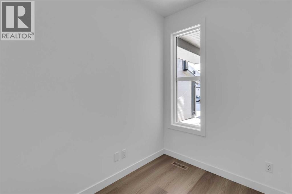 137 Copperhead Road SE