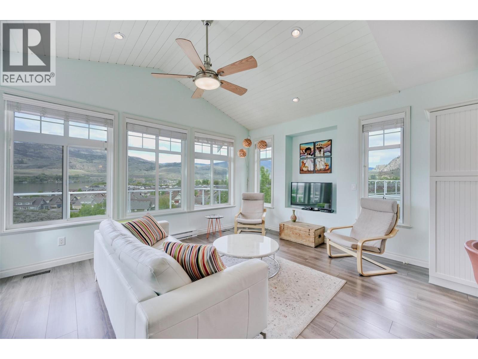 2450 RADIO TOWER Road Unit# 195