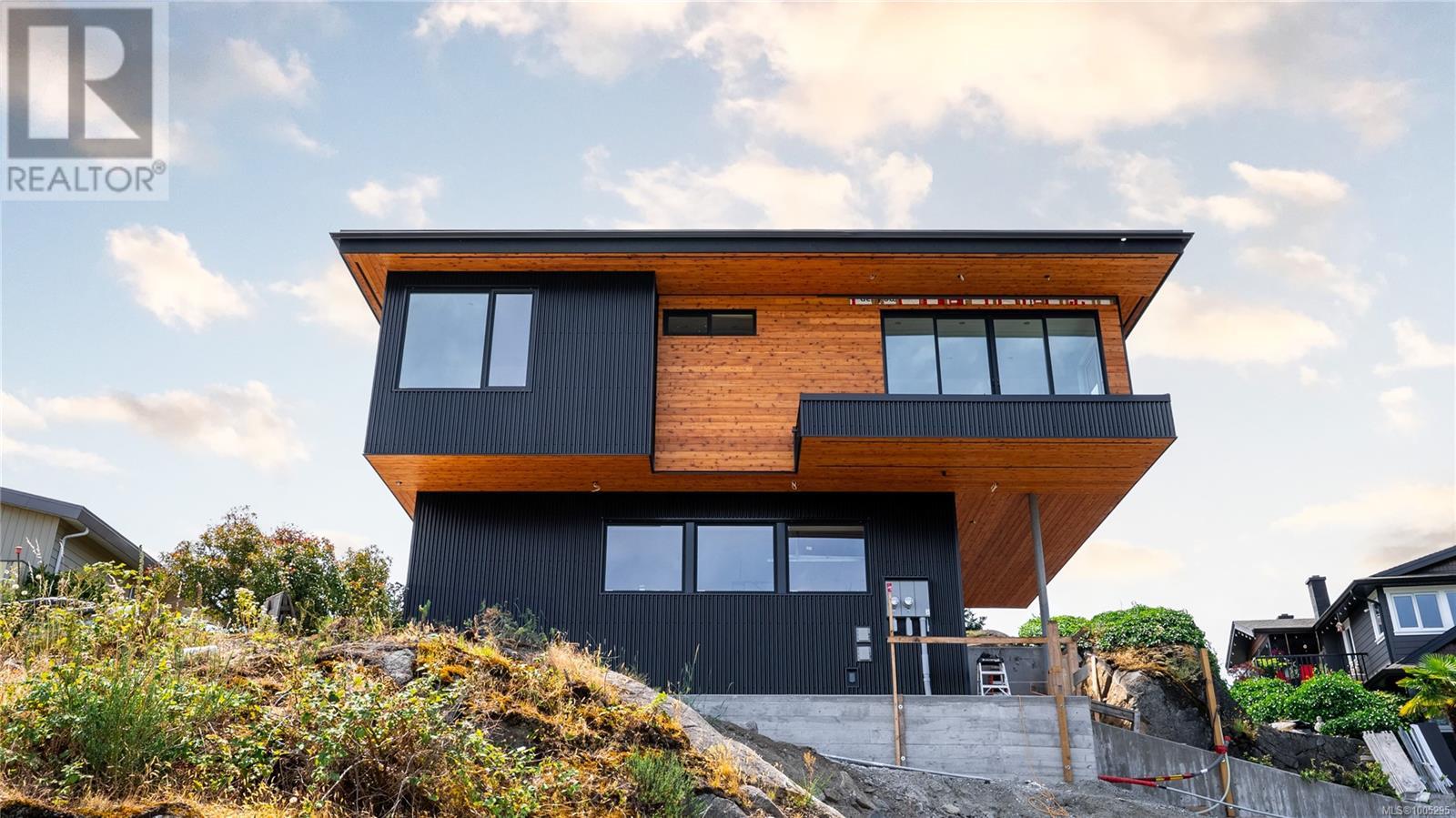 3700 Kootenay Pl