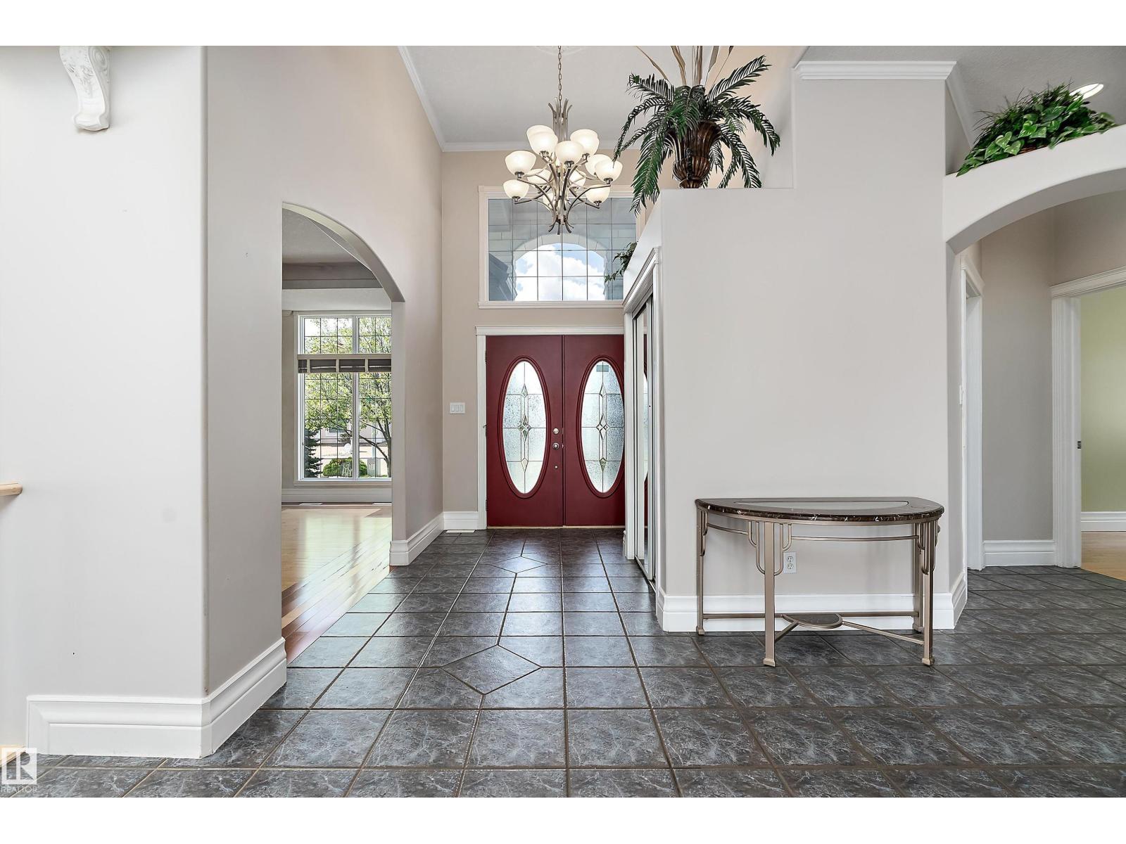 16103 89 ST NW