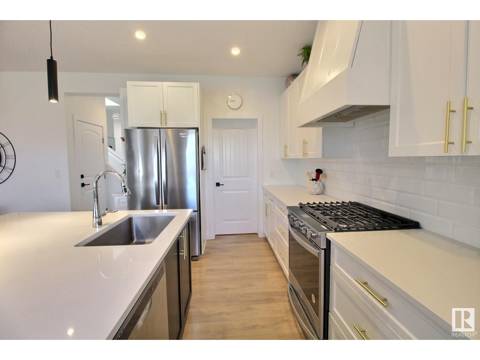 3131 169 ST SW SW