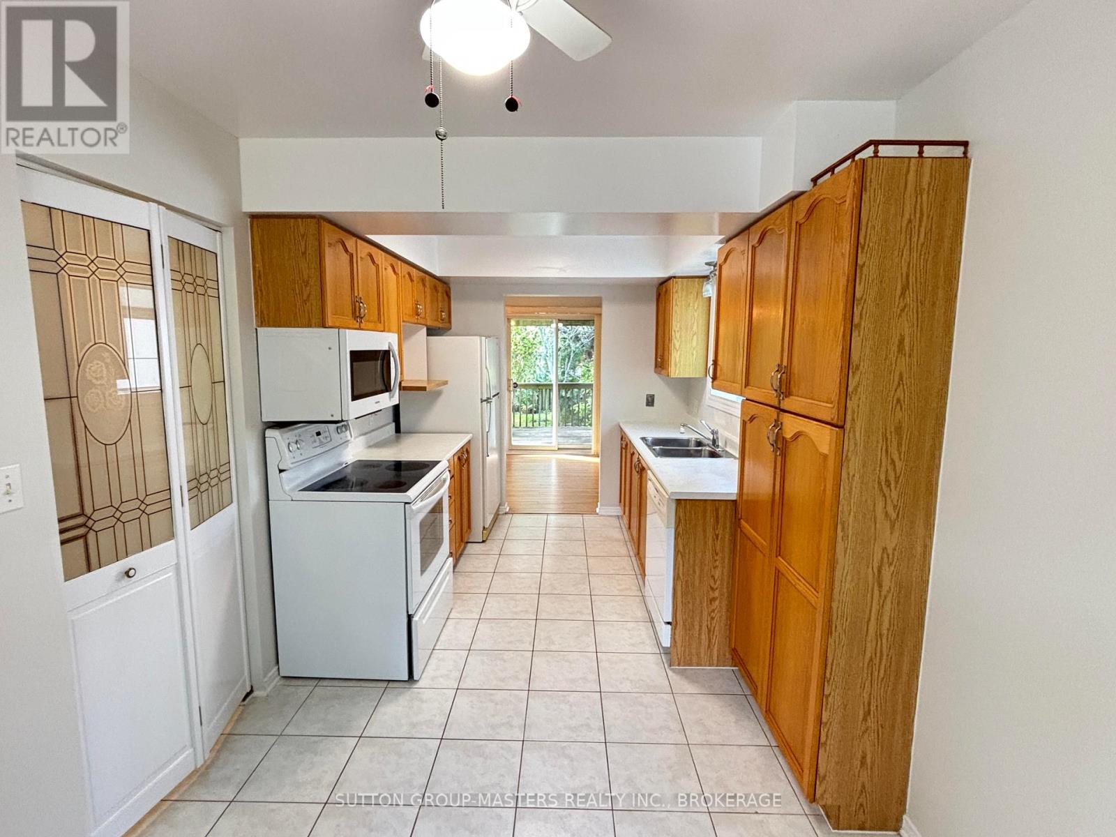 1077 ACADIA DRIVE