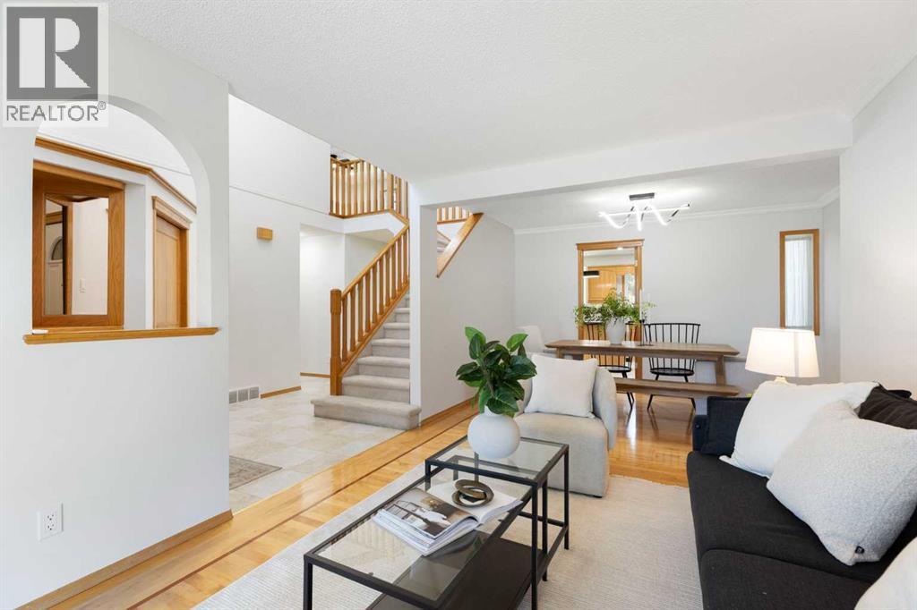 136 Schubert Hill NW