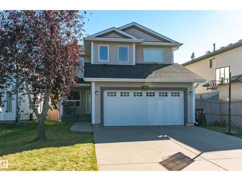 109 Foxboro RD Sherwood Park AB T8A6M6