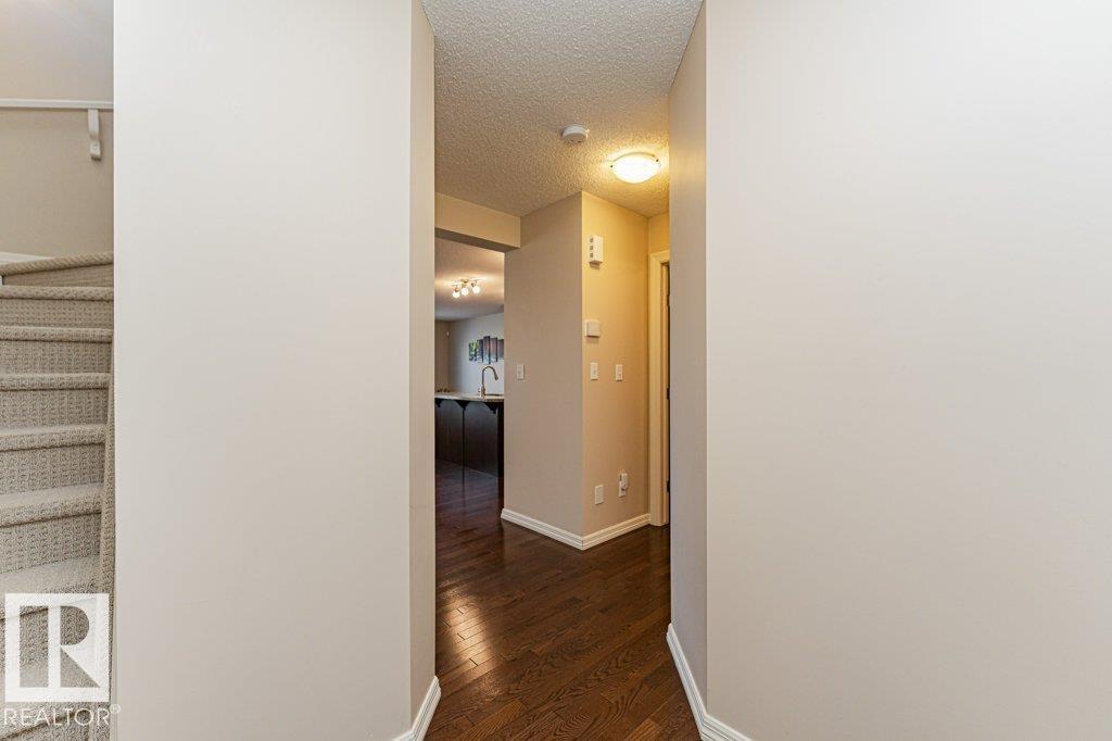 2423 CASSELMAN CR SW