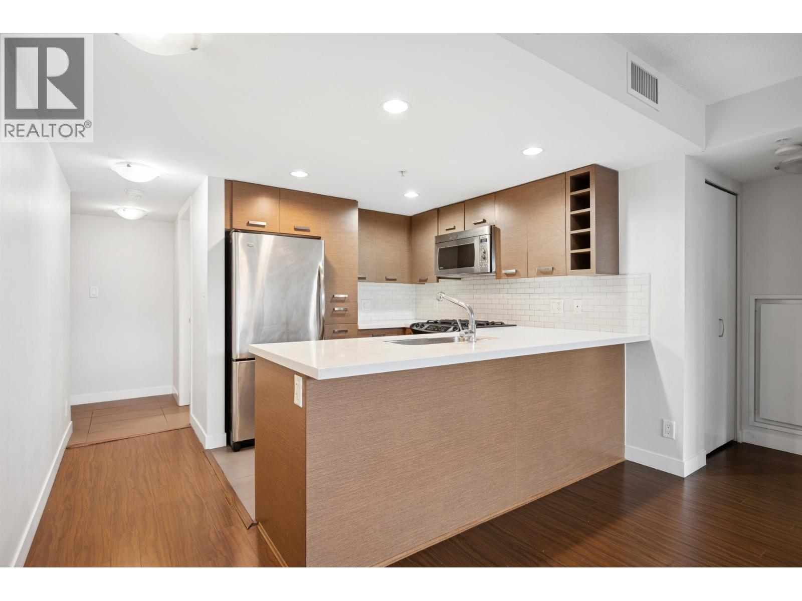 511 8033 SABA ROAD