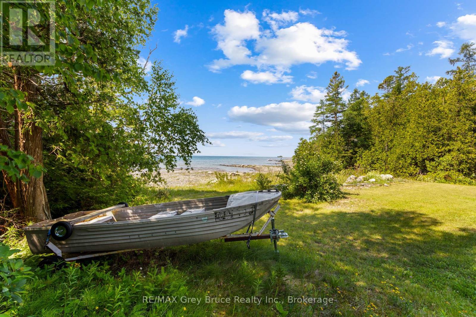 626 WARNER BAY ROAD