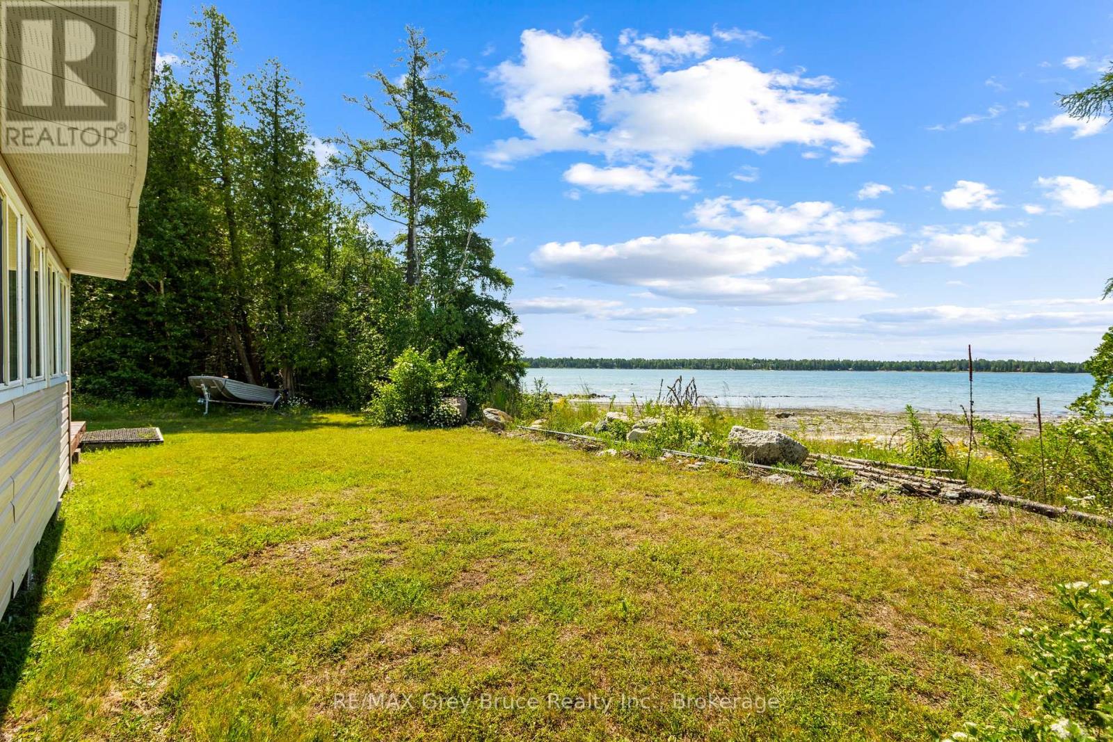 626 WARNER BAY ROAD