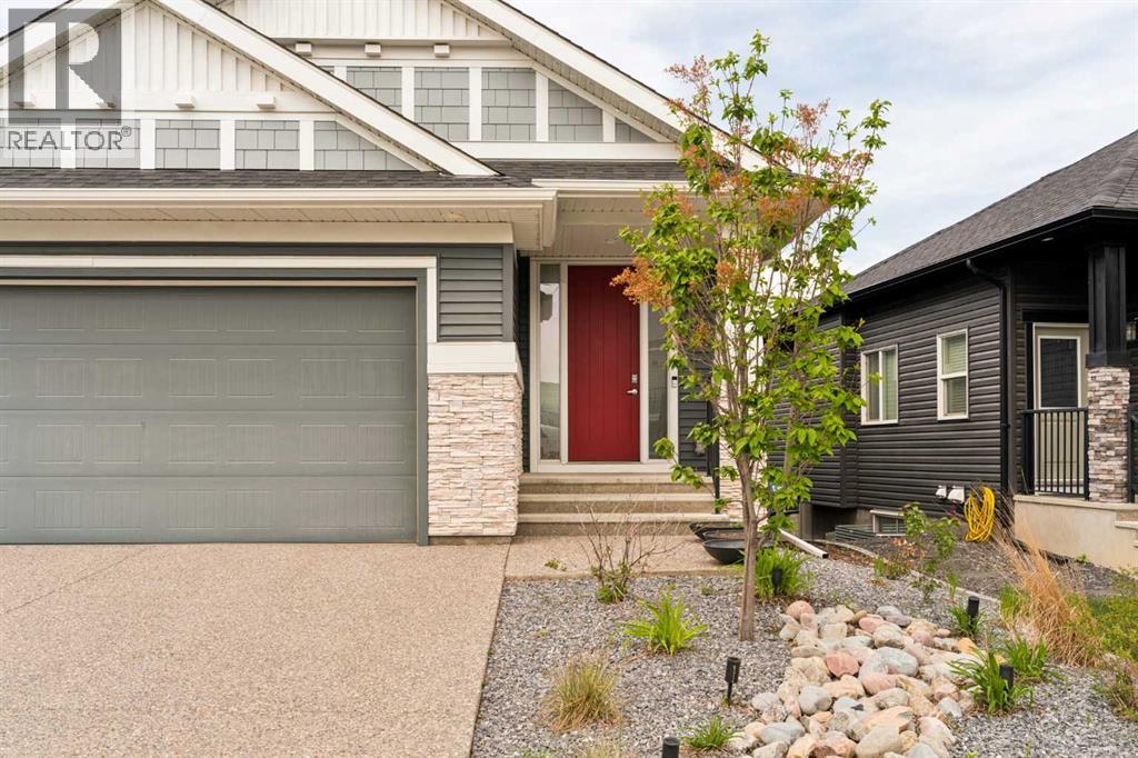 123 Crestridge Hill SW