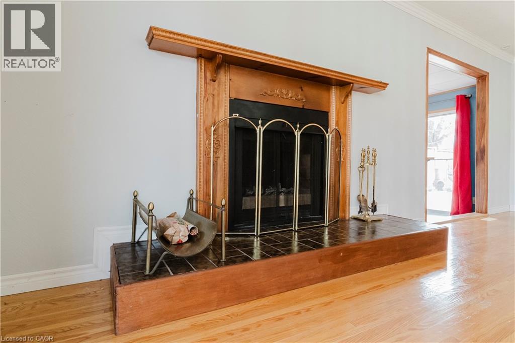 1209 VALENTINE Drive