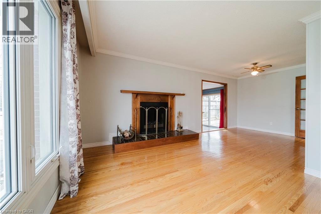 1209 VALENTINE Drive