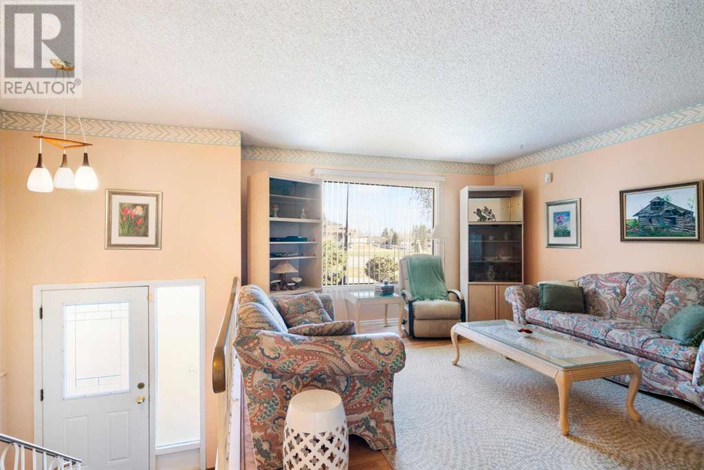 5411 Rundleview Road NE