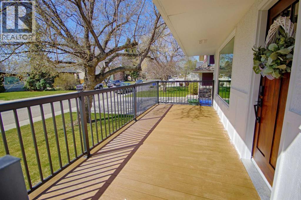 1804 22 Avenue