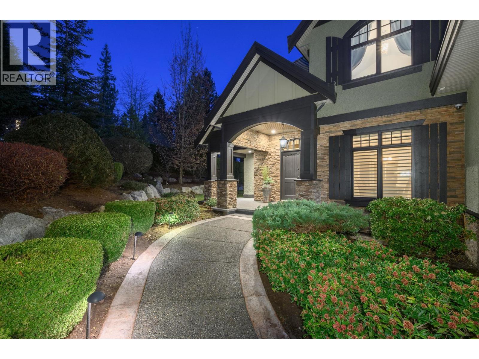 1062 MAGNOLIA WAY