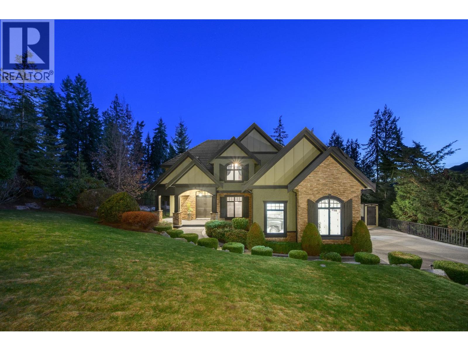1062 MAGNOLIA WAY