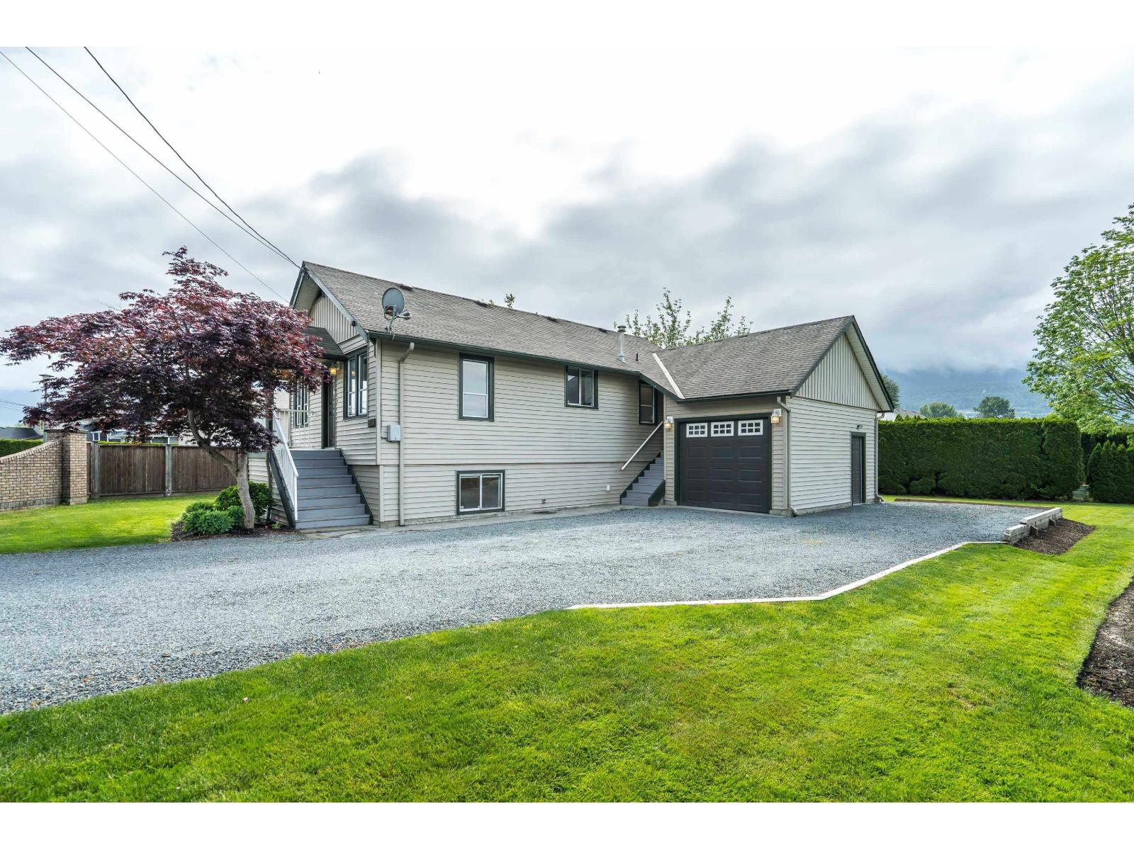 50750 YALE ROAD|Rosedale