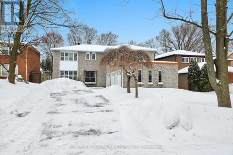 Property photo of 51 emeline crescent, markham (markham village), ON l3p4g2