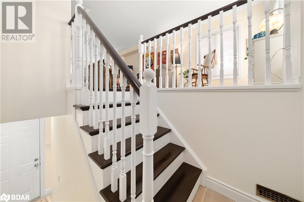 571 LONGWORTH Avenue Unit# 13
